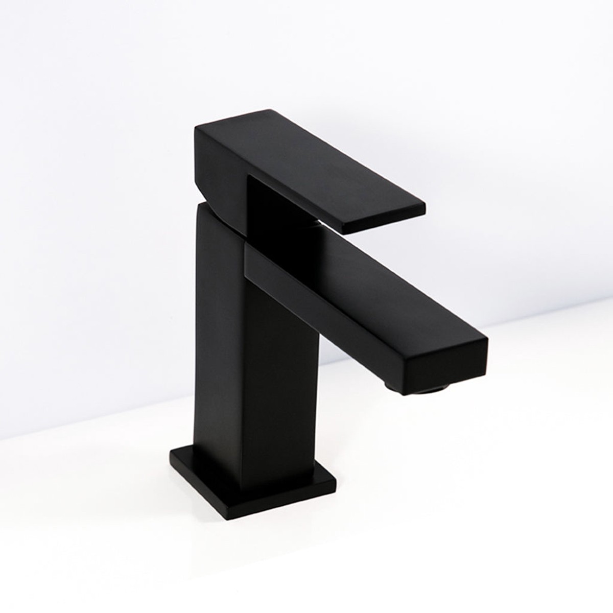 Devon Bathroom Faucet - Single Hole - 6 BrassMatt Black