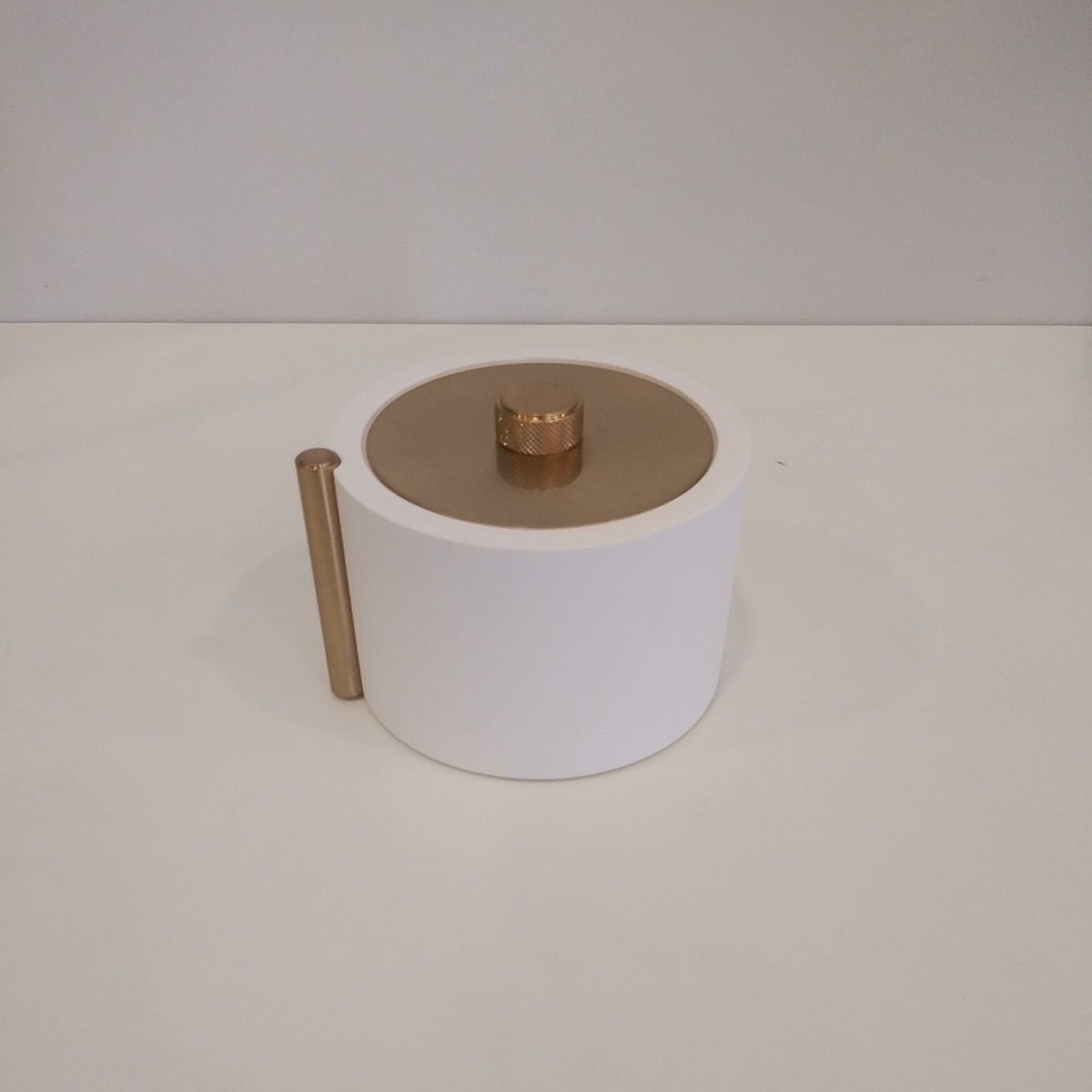 Easy Multipurpose Box - Free Standing - 5 Solid SurfaceMatt White