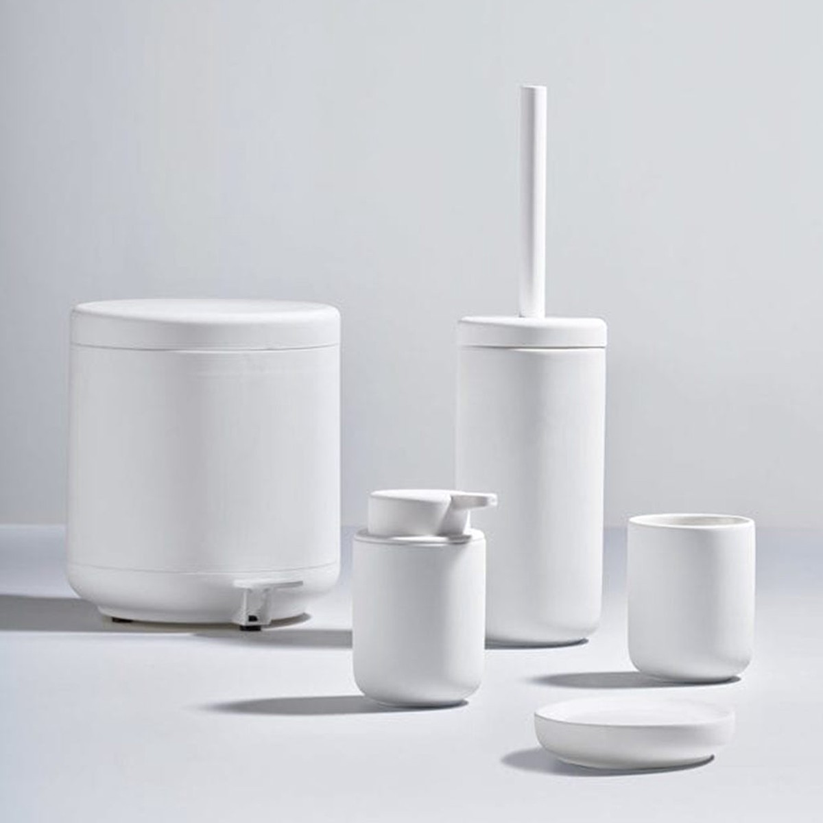 Ume Bathroom Accessories Set - Free Standing - StonewareLight Gray