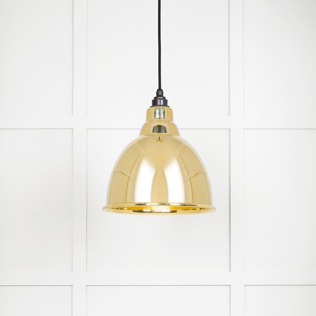 Smooth Polished Brass Brindley Pendant Light